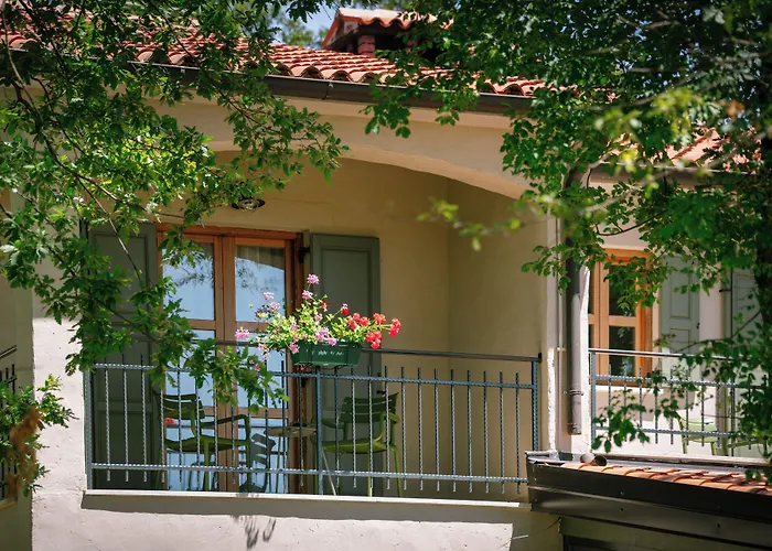 Boutique Paradiso 3* Filipini