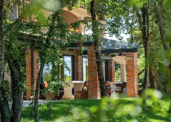 Boutique Paradiso Hotel 3*