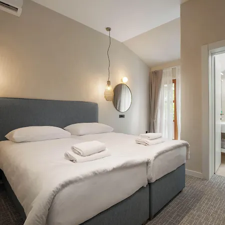 Boutique Paradiso Hotel 3*