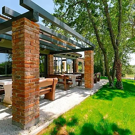 Boutique Paradiso Hotel 3*