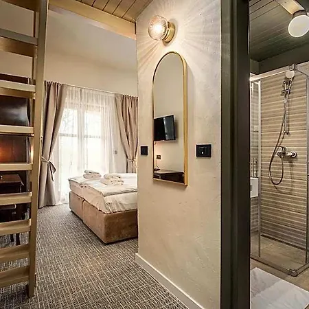 Boutique Paradiso 3* Filipini